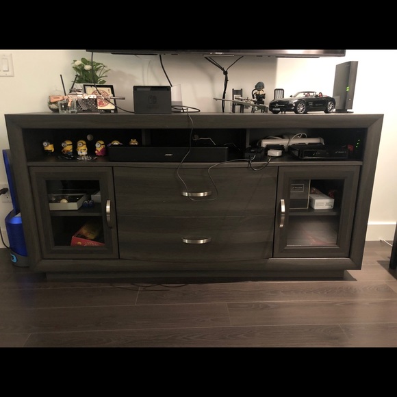TV STAND - Picture 2 of 4